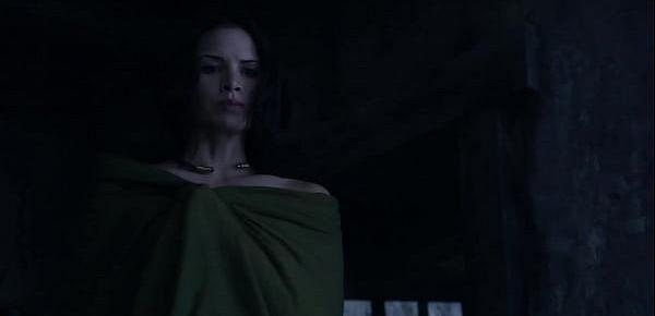  Katrina Law - Exposing herself to a man - (uploaded by celebeclipse.com)